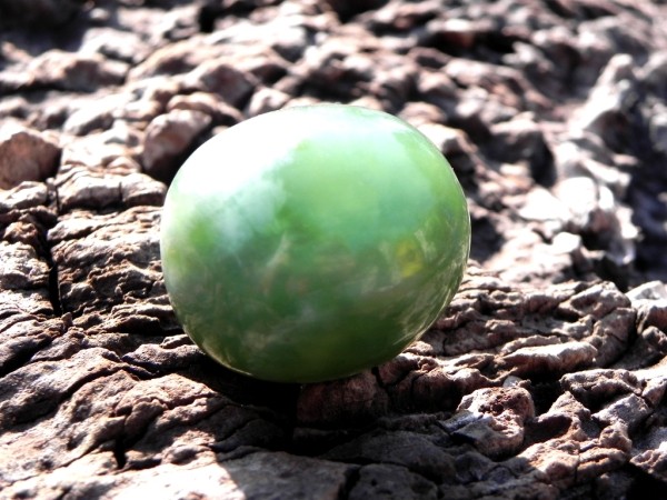 Kraftsteine, Heilsteine - Trommelstein JADE