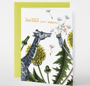 Pabuku - Grußkarten - MAGIC JUST HAPPENS - Giraffe
